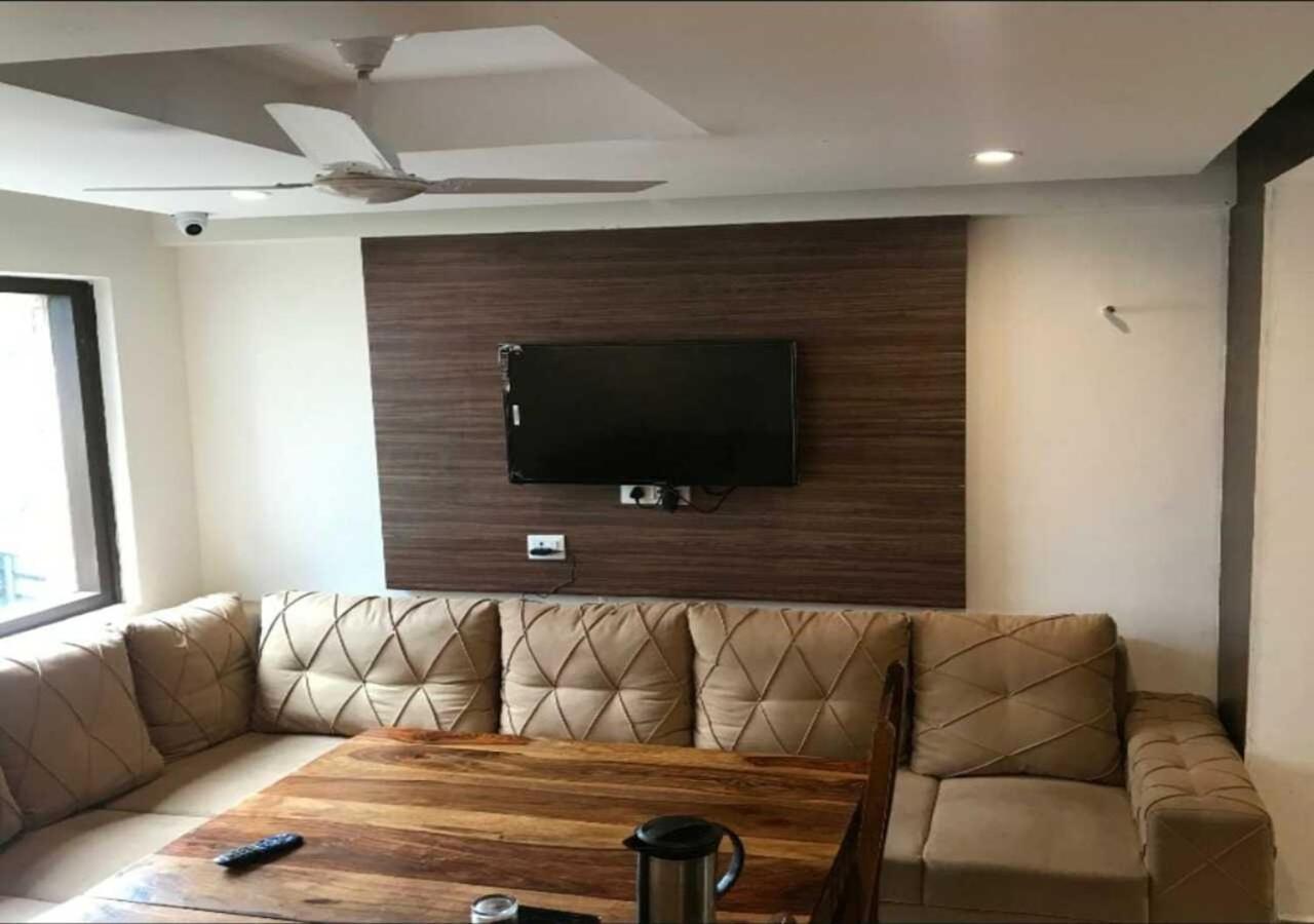 Savoy Residency Hotel Mussoorie Buitenkant foto